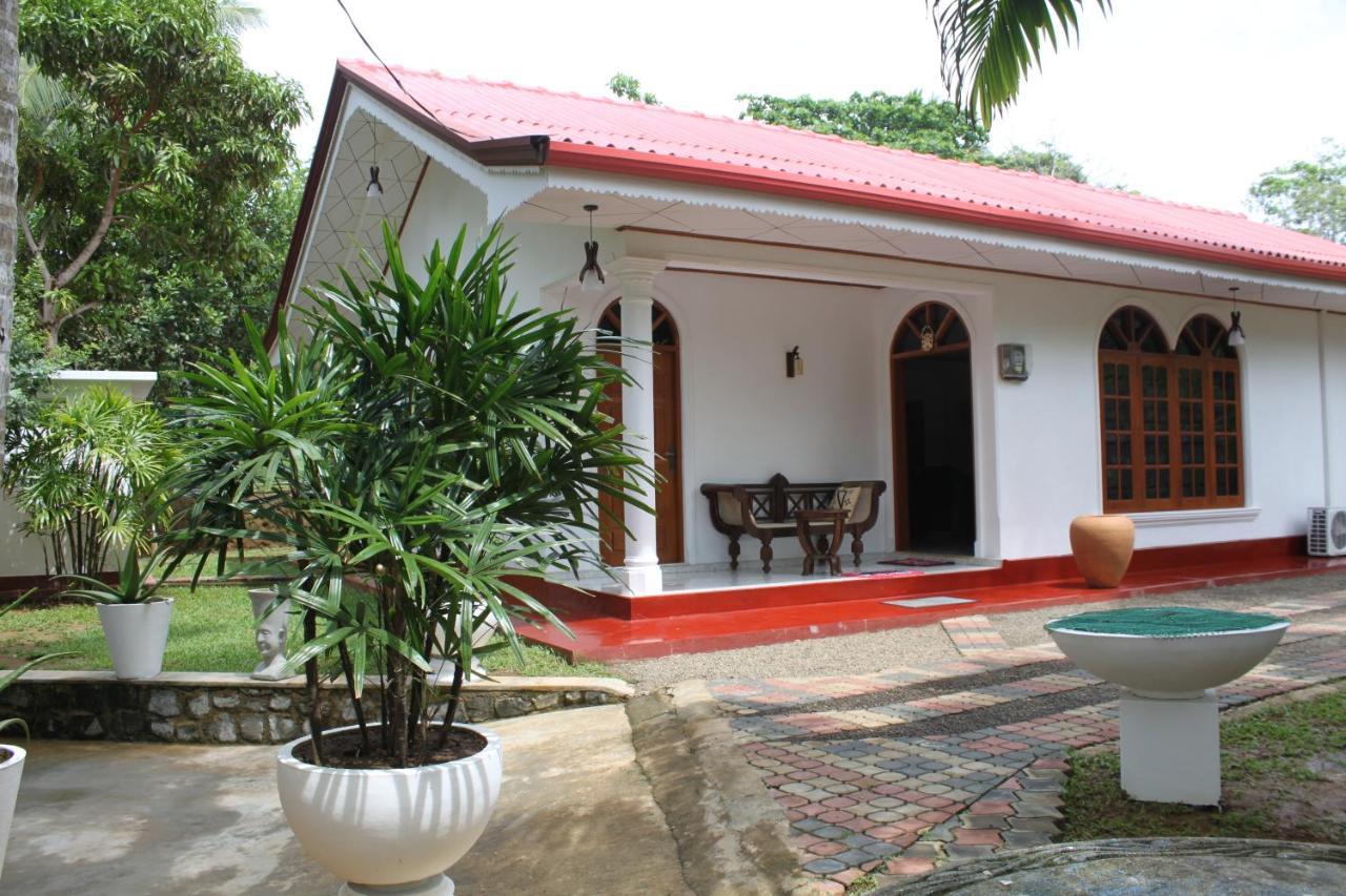 Ocean Villa Dikwella Exterior foto