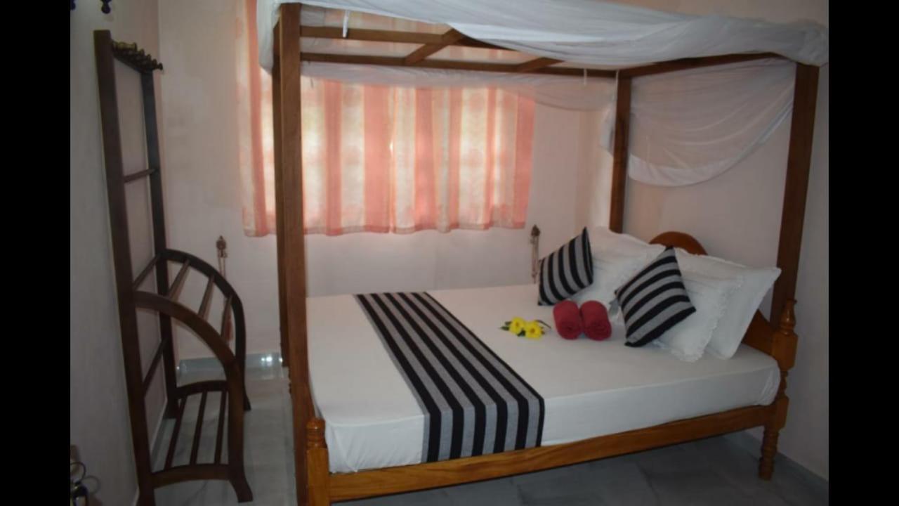 Ocean Villa Dikwella Exterior foto